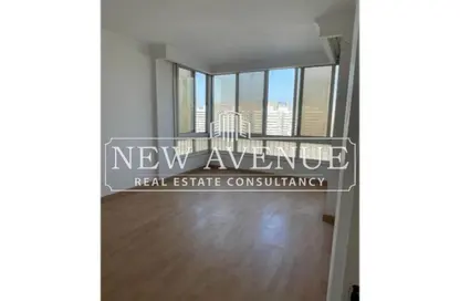 شقة - 3 غرف نوم - 2 حمامات للبيع في النزهه الجديدة - النزهة - القاهرة