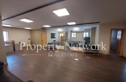 مساحات مكتبية - استوديو - 4 حمامات للايجار في الشطر السادس - زهراء المعادي - حي المعادي - القاهرة مساحات مكتبية - استوديو - 4 حمامات للايجار في الشطر السادس - زهراء المعادي - حي المعادي - القاهرة
