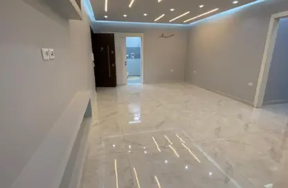 شقة - 2 غرف نوم - 2 حمامات للبيع في جاليريا ريسيدنس - المستثمرين الجنوبية - مدينة القاهرة الجديدة - القاهرة