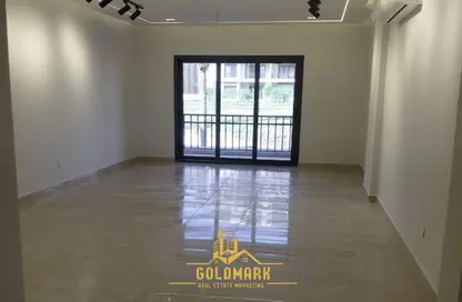 شقة - 3 غرف نوم - 3 حمامات للايجار في مون ريزيدنس - فيفث سكوير - التجمع الخامس - مدينة القاهرة الجديدة - القاهرة