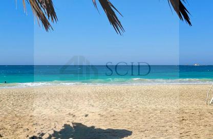 Chalet - 3 Bedrooms - 3 Bathrooms for sale in Koun - Ras Al Hekma - North Coast