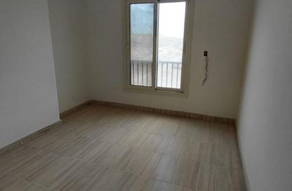 Apartment - 3 Bedrooms - 3 Bathrooms for rent in Capital East - Nasr City Compounds - Nasr City - Cairo