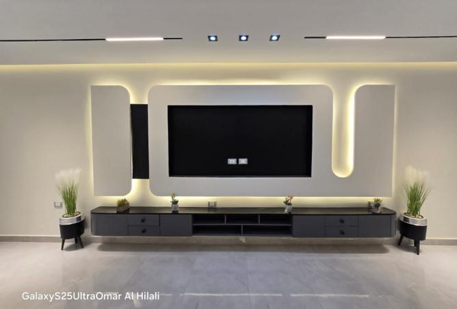 104872042 - Property Main Image