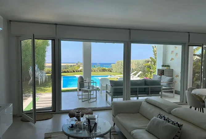 101783434 - Property Image 3