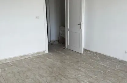 شقة - 3 غرف نوم - 2 حمامات للايجار في شارع طلعت مصطفي - الرحاب المرحلة الثانية - الرحاب - مدينة القاهرة الجديدة - القاهرة