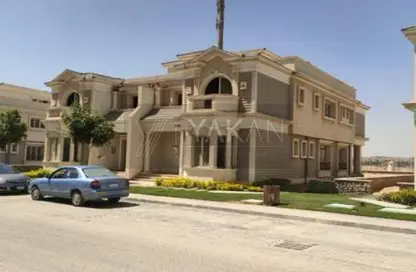 Twin House - 5 Bedrooms - 5 Bathrooms for sale in Mountain View Hyde Park - 5th Settlement Compounds - The 5th Settlement - New Cairo City - Cairo