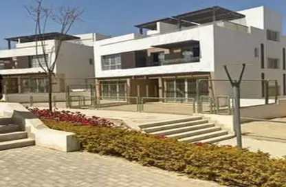 Villa - 5 Bedrooms - 5 Bathrooms for sale in Upville - Cairo Alexandria Desert Road - 6 October City - Giza