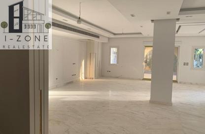 Townhouse - 6 Bedrooms - 5 Bathrooms for rent in Hyde Park - New Cairo City - Cairo