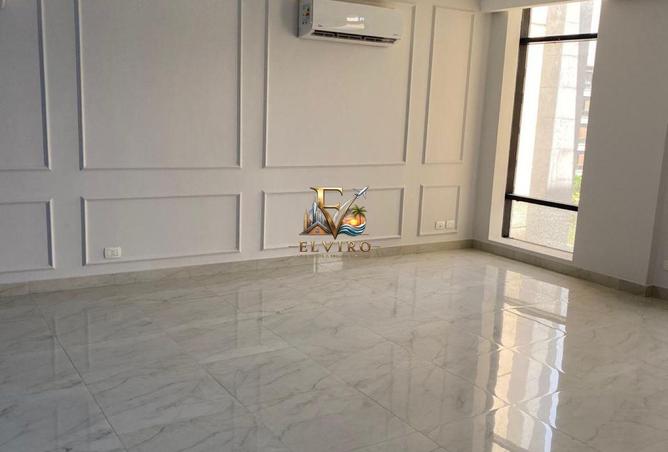 81035397 - Property Image 3