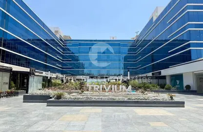 مساحات مكتبية - استوديو - 3 حمامات للايجار في تريفيوم سكوير - شارع التسعين الشمالي - التجمع الخامس - مدينة القاهرة الجديدة - القاهرة