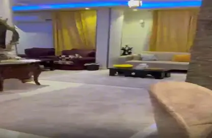 Apartment - 3 Bedrooms - 2 Bathrooms for sale in Street 2 - 5th District - 6 October City - Giza