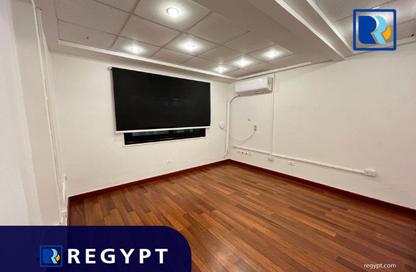 Office Space - 6 Bedrooms - 2 Bathrooms for rent in Street 214 - Degla - Hay El Maadi - Cairo