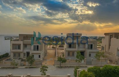 Townhouse - 4 Bedrooms - 5 Bathrooms for sale in Palm Hills October - Cairo Alexandria Desert Road - 6 October City - Giza Townhouse - 4 Bedrooms - 5 Bathrooms for sale in Palm Hills October - Cairo Alexandria Desert Road - 6 October City - Giza