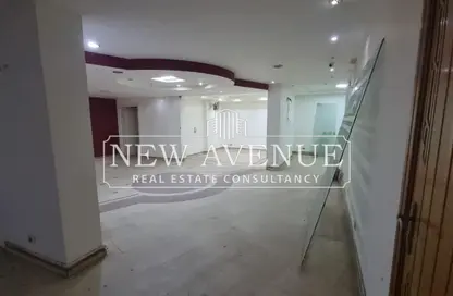 محل - غرفة نوم - 2 حمامات للايجار في شارع جسر السويس - روكسي - مصر الجديدة - القاهرة