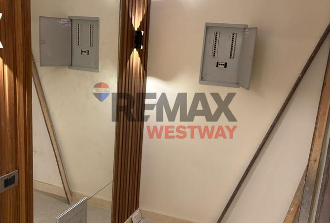 109075200 - Property Image 3