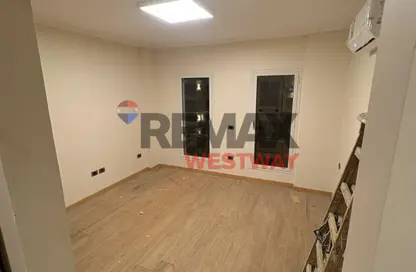 Apartment - 3 Bedrooms - 2 Bathrooms for rent in Mountain View iCity October - 6 October Compounds - 6 October City - Giza