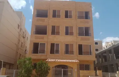 بناية كاملة للبيع في الحي 300 - التوسعات الشمالية - مدينة 6 أكتوبر - الجيزة