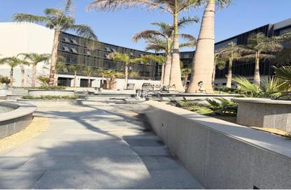 Office Space - Studio - 2 for rent in Lake Town Mall - 5th Settlement Compounds - The 5th Settlement - New Cairo City - Cairo
