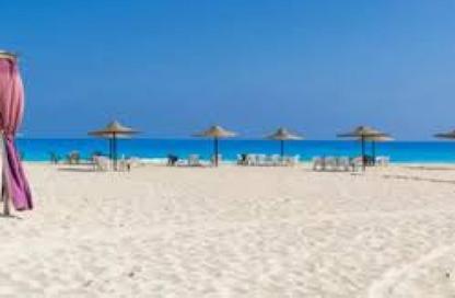 Chalet - 2 Bedrooms - 2 Bathrooms for sale in Hacienda Bay - Sidi Abdel Rahman - North Coast