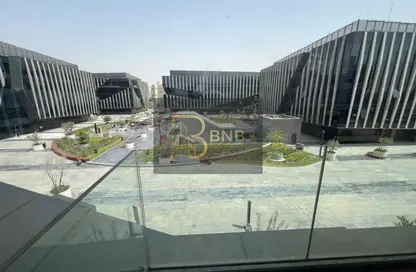 Office Space - 7+ Bedrooms - 3 Bathrooms for rent in Eastown - 5th Settlement Compounds - The 5th Settlement - New Cairo City - Cairo