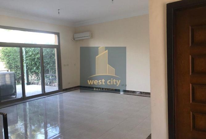 8614627 - Property Image 2