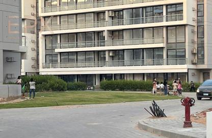Apartment - 3 Bedrooms - 3 Bathrooms for sale in lakefront - Hadayek October - 6 October City - Giza