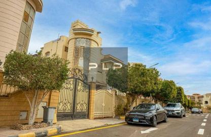 Villa - 4 Bedrooms - 4 Bathrooms for sale in Golden Heights - North Investors Area - New Cairo City - Cairo