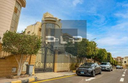 فيلا - 4 غرف نوم - 4 حمامات للبيع في جولدن هايتس - المستثمرين الشمالية - مدينة القاهرة الجديدة - القاهرة فيلا - 4 غرف نوم - 4 حمامات للبيع في جولدن هايتس - المستثمرين الشمالية - مدينة القاهرة الجديدة - القاهرة