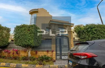 فيلا - 4 غرف نوم - 4 حمامات للبيع في جولدن هايتس - المستثمرين الشمالية - مدينة القاهرة الجديدة - القاهرة