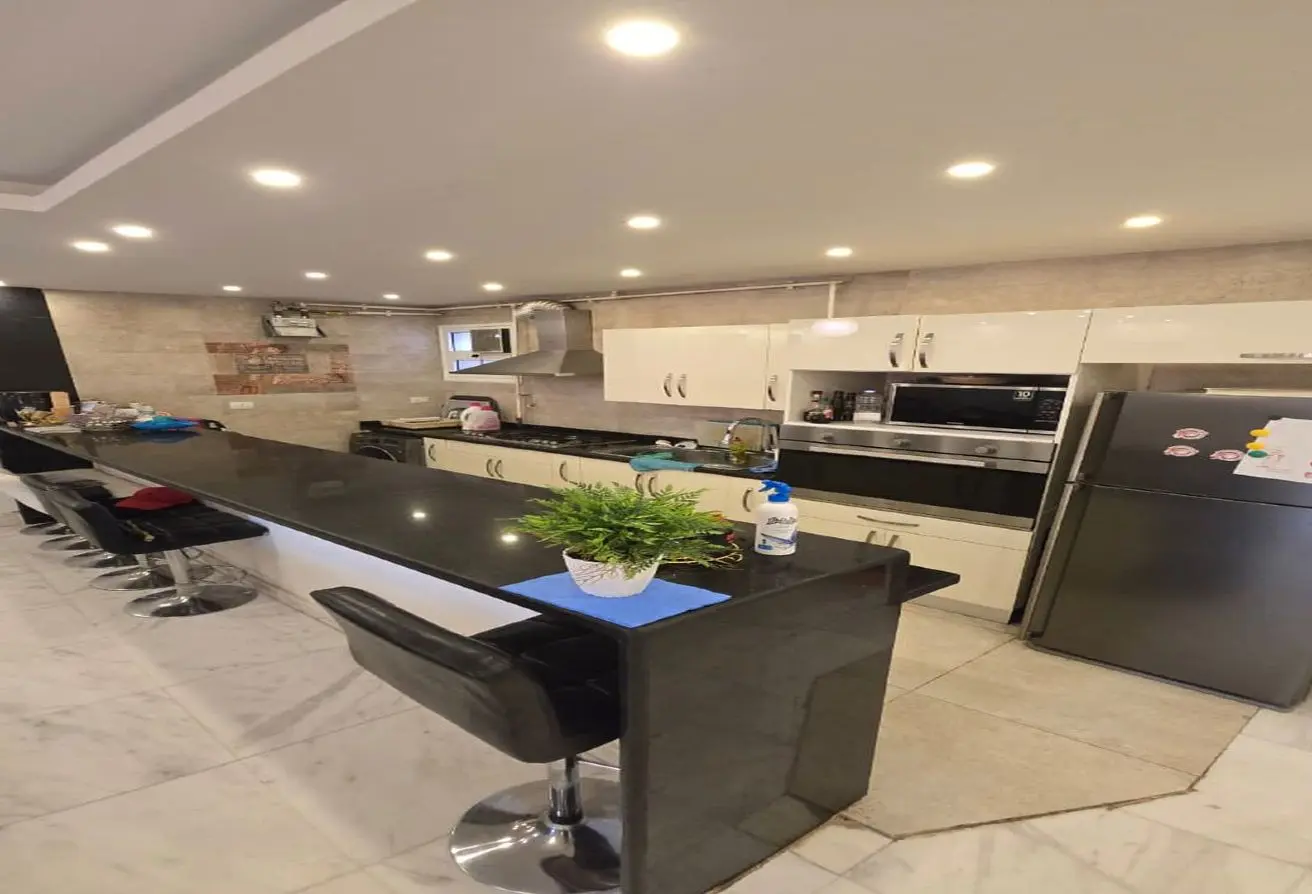 109627818 - Property Main Image