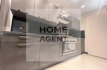 Apartment - 3 Bedrooms - 3 Bathrooms for sale in Lake View Residence - 5th Settlement Compounds - The 5th Settlement - New Cairo City - Cairo