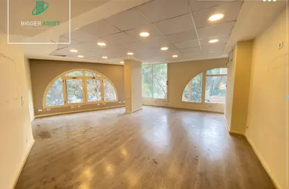 Office Space - 7+ Bedrooms - 4 Bathrooms for rent in Street 9 - Maadi - Hay El Maadi - Cairo