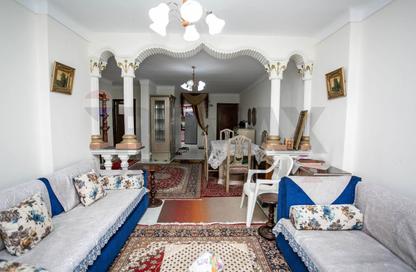 Apartment - 3 Bedrooms - 1 Bathroom for sale in Tiba St. - Sporting - Hay Sharq - Alexandria Apartment - 3 Bedrooms - 1 Bathroom for sale in Tiba St. - Sporting - Hay Sharq - Alexandria