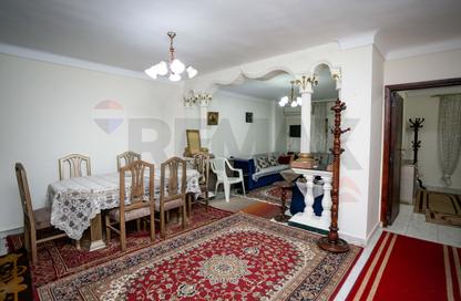 Apartment - 3 Bedrooms - 1 Bathroom for sale in Tiba St. - Sporting - Hay Sharq - Alexandria Apartment - 3 Bedrooms - 1 Bathroom for sale in Tiba St. - Sporting - Hay Sharq - Alexandria
