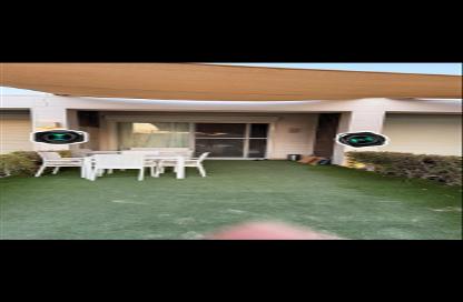 كبينه - غرفة نوم - 1 حمام للايجار في هاسييندا باي - سيدي عبد الرحمن - الساحل الشمالي