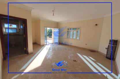 Villa - 4 - 5 for rent in Hood 2 St. - Green Belt - 6 October City - Giza