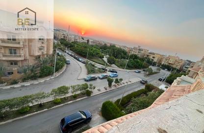Roof - 4 Bedrooms - 3 Bathrooms for sale in District 2 - The 5th Settlement - New Cairo City - Cairo