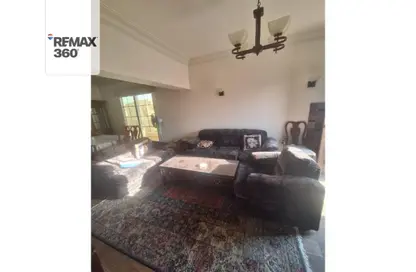 سطح - غرفة نوم - 1 حمام للايجار في شارع فريد الاطرش - التجمع الاول - مدينة القاهرة الجديدة - القاهرة