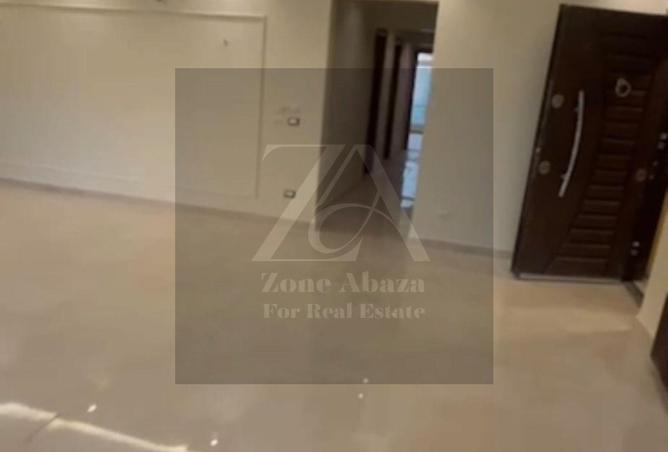 67727923 - Property Image 2