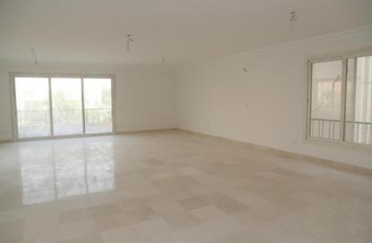 Apartment - 5 Bedrooms - 3 Bathrooms for sale in Area B - Ganoob El Acadimia - New Cairo City - Cairo