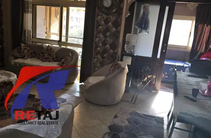 شقة - 2 غرف نوم - 1 حمام للبيع في شارع الدكتور عبد الله العربي - الحي السابع - مدينة نصر - القاهرة