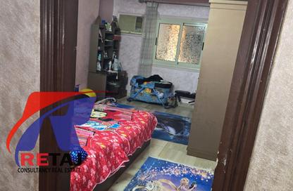 Apartment - 2 Bedrooms - 1 Bathroom for sale in Dr Abdallah Al Araby St. - 7th District - Nasr City - Cairo