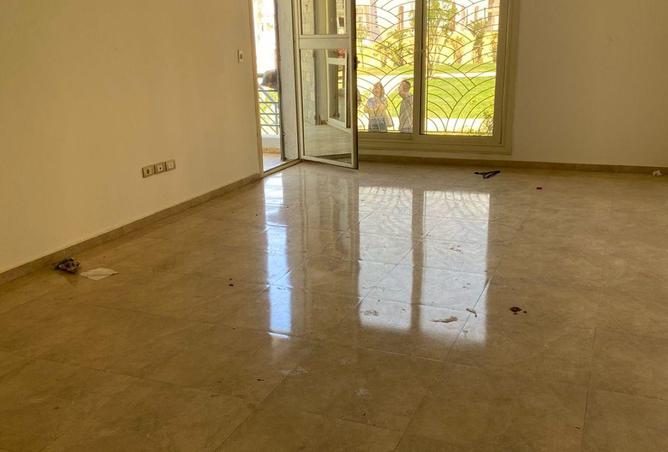 8710451 - Property Image 3