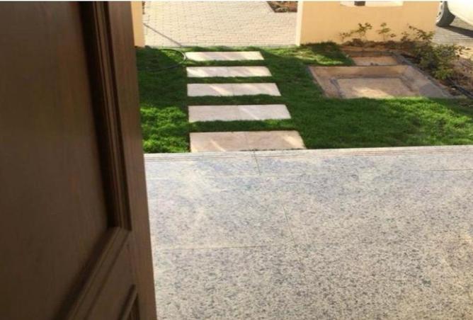 100085596 - صورة العقار 2