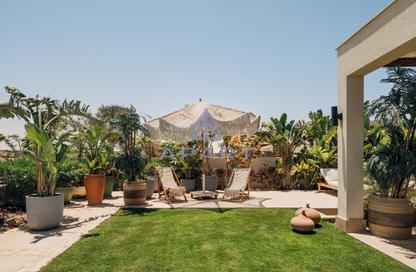 Villa - 5 - 5 for sale in Beit Al Bahr - Sidi Heneish - North Coast