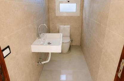 Apartment - 3 Bedrooms - 2 Bathrooms for sale in North Lotus - El Lotus - New Cairo City - Cairo