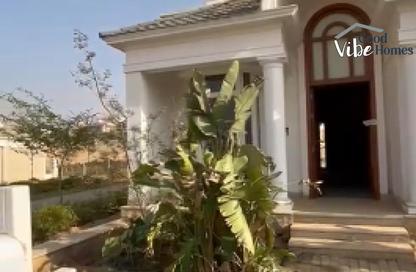 Villa - 3 Bedrooms - 3 Bathrooms for sale in Mountain View iCity - 5th Settlement Compounds - The 5th Settlement - New Cairo City - Cairo