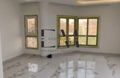 شقة - 3 غرف نوم - 2 حمامات للايجار في محور مصطفي كامل - التجمع الاول - مدينة القاهرة الجديدة - القاهرة