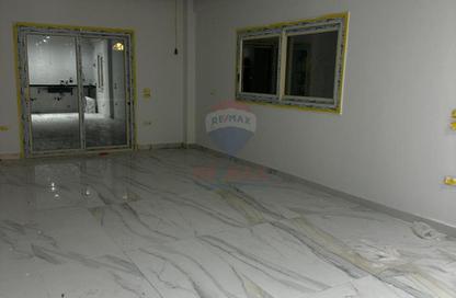 Apartment - 3 Bedrooms - 2 Bathrooms for rent in Al Bostan St. - 9th District - Sheikh Zayed City - Giza