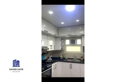 Apartment - 3 Bedrooms - 3 Bathrooms for sale in 13th District - Sheikh Zayed City - Giza